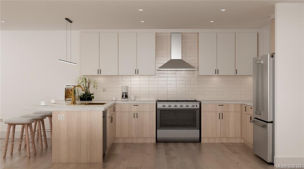 9635 Third St, Sidney, BC