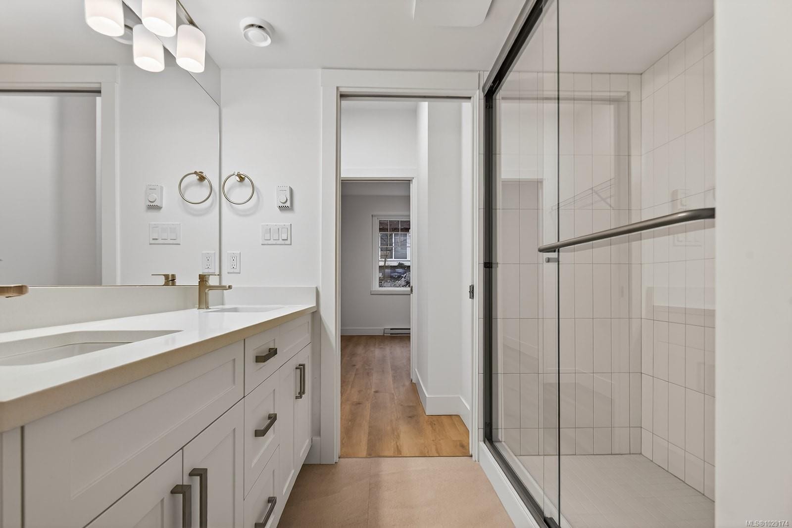 100-3003 Keystone Dr, Duncan, BC - Indoor Photo Showing Bathroom