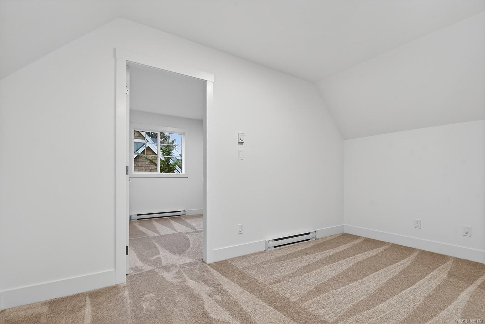 100-3003 Keystone Dr, Duncan, BC - Indoor Photo Showing Other Room