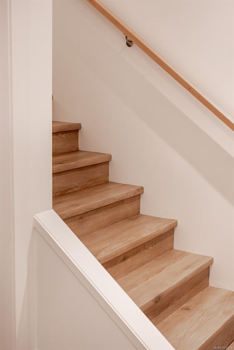 100-3003 Keystone Dr, Duncan, BC - Indoor Photo Showing Other Room