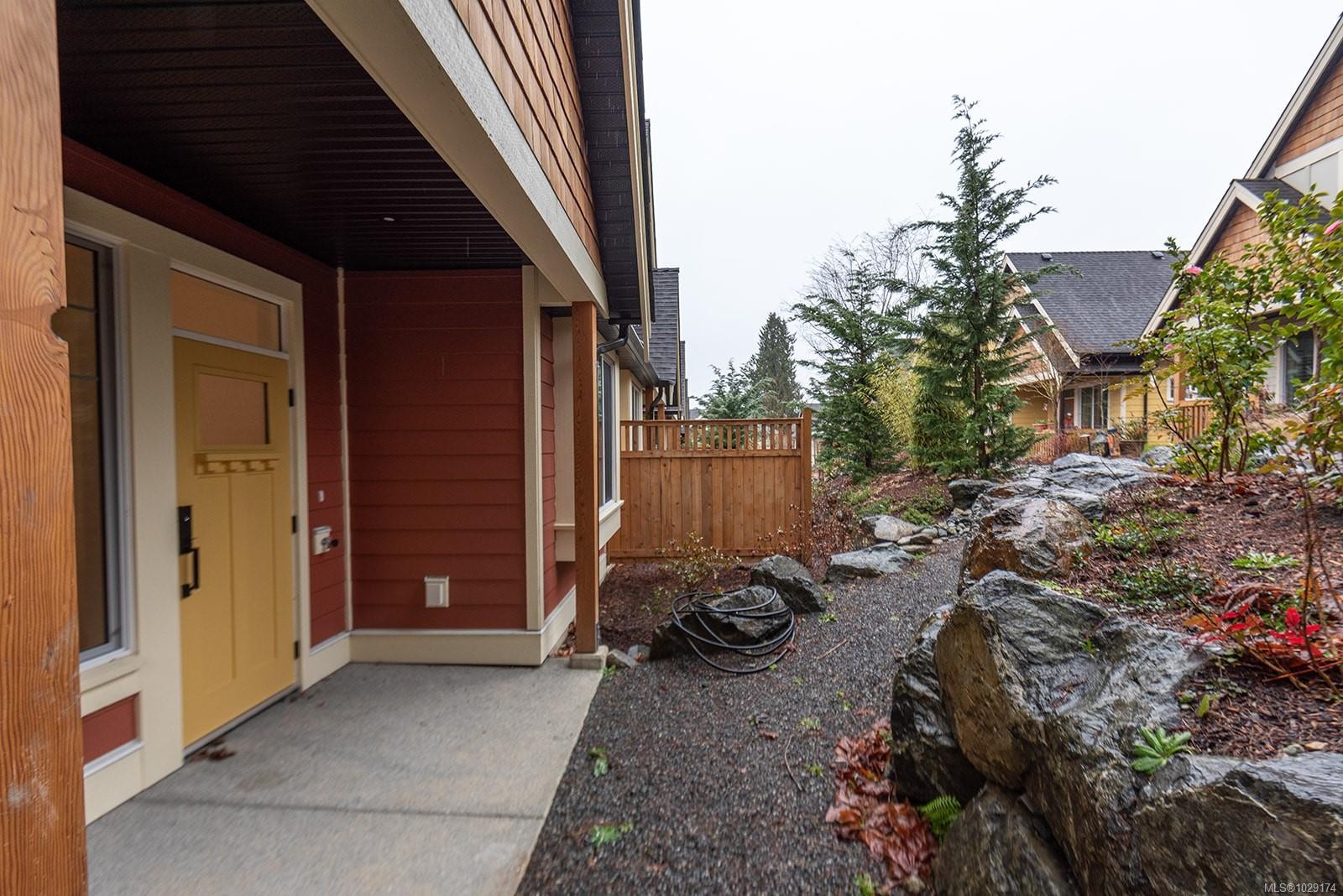 100-3003 Keystone Dr, Duncan, BC - Outdoor With Exterior
