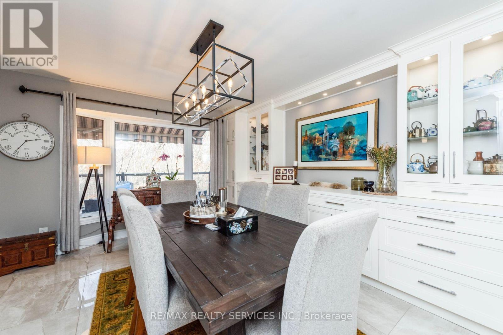 1928 Aldermead Road, Mississauga, ON - Indoor Photo Showing Dining Room
