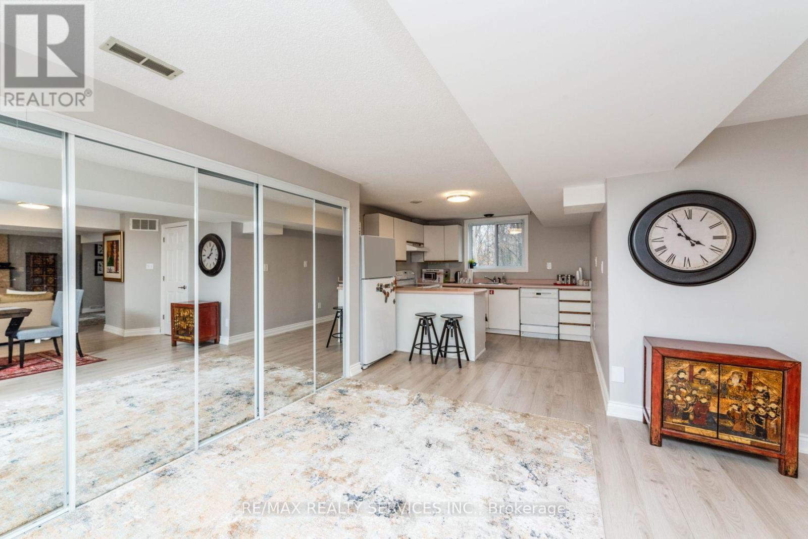 1928 Aldermead Road, Mississauga, ON - Indoor
