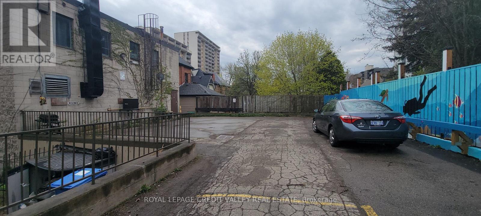 132 Queen Street S, Hamilton, ON