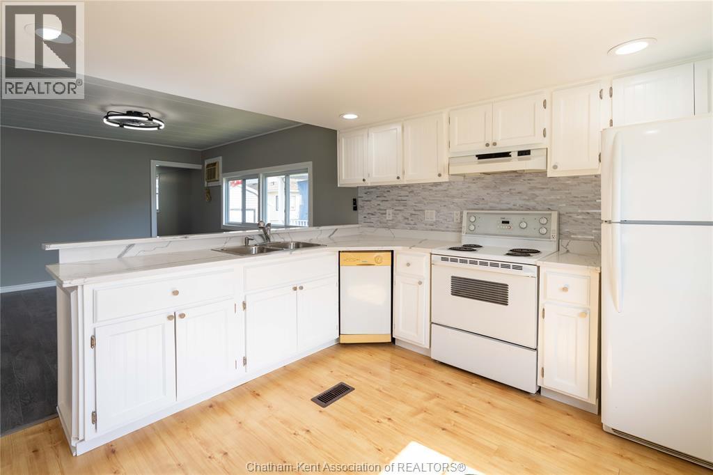 6 Maple Drive, Mcgregor, ON