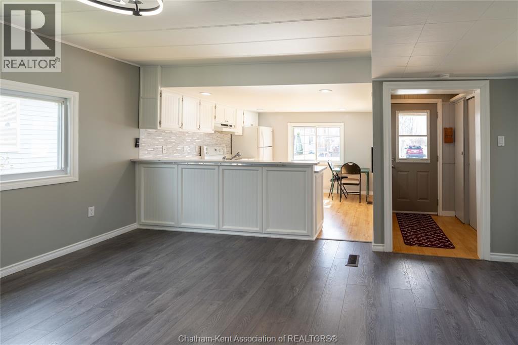 6 Maple Drive, Mcgregor, ON