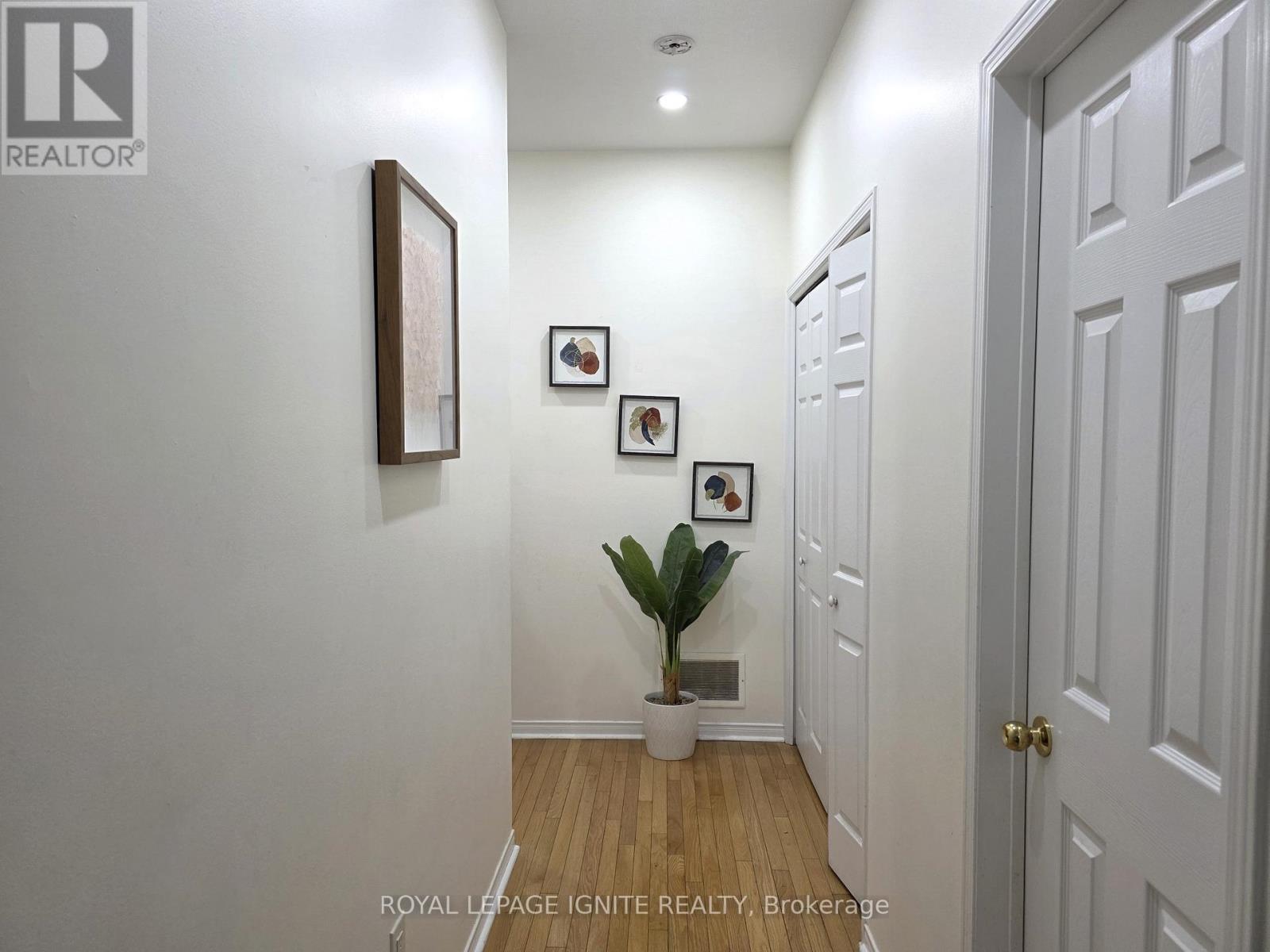 5183 Angel Stone Drive, Mississauga, ON - Indoor Photo Showing Other Room