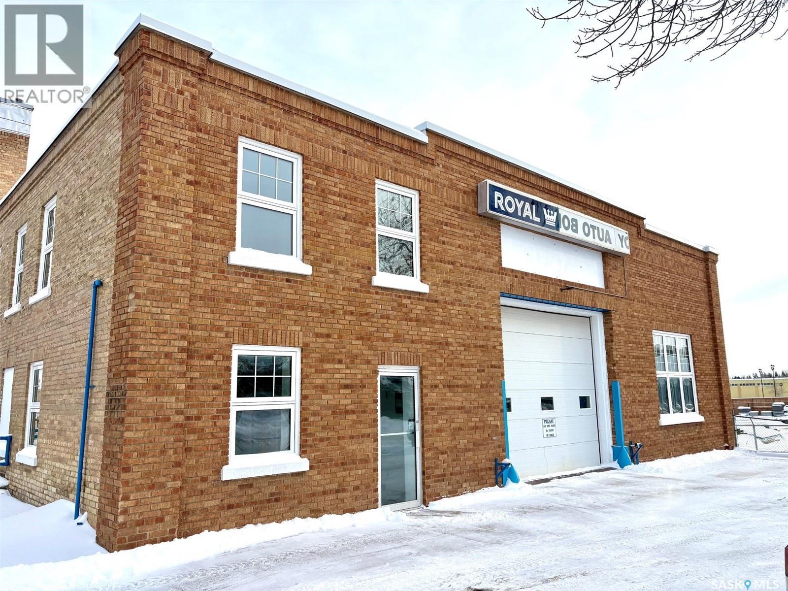 29 Sixth Avenue N, Yorkton, SK