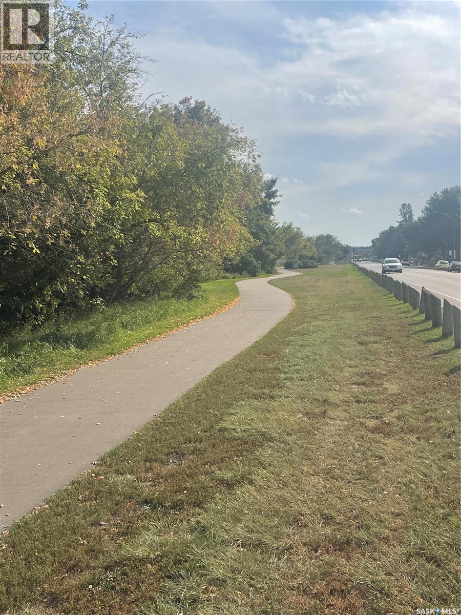 1551 Spadina Crescent E, Saskatoon, SK