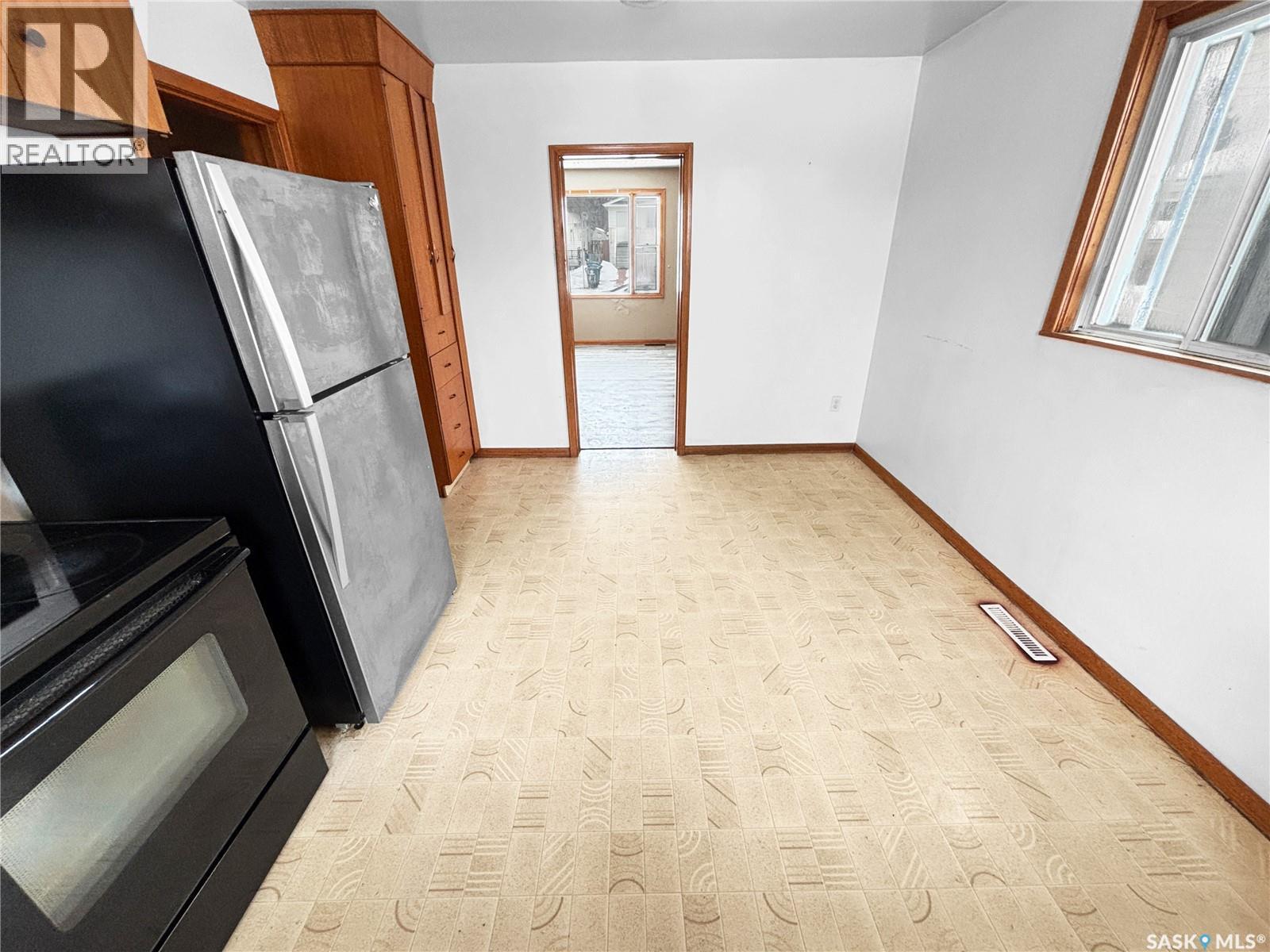 1623 19Th Street W, Saskatoon, SK - Indoor Photo Showing Other Room