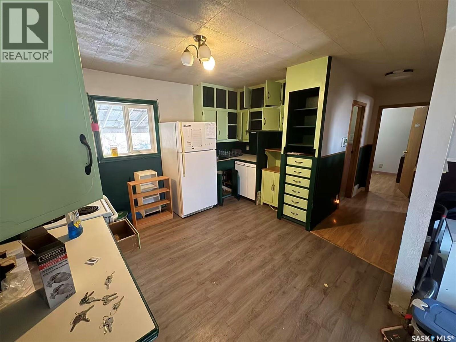 453 Vancouver Avenue S, Saskatoon, SK - Indoor