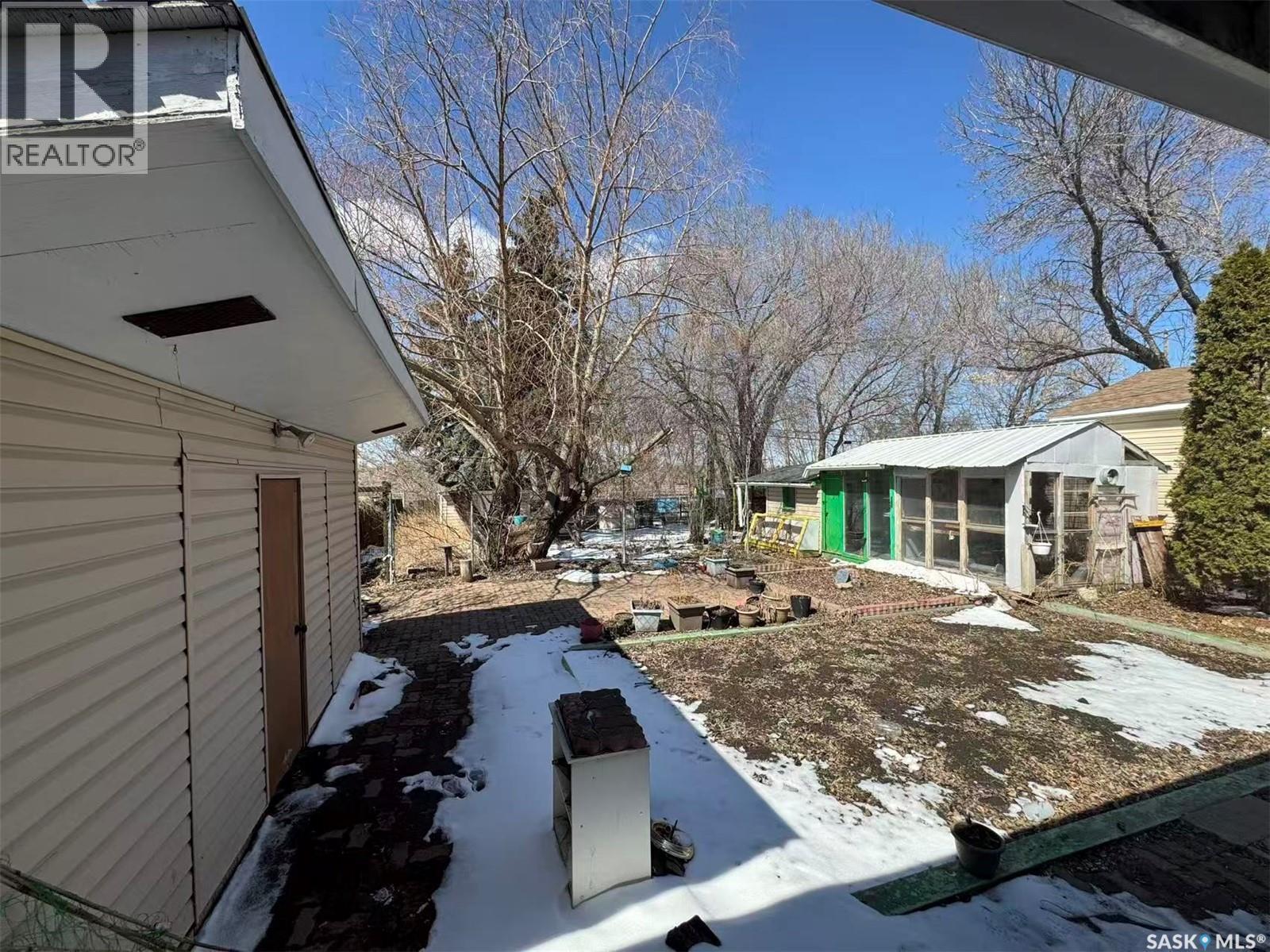 453 Vancouver Avenue S, Saskatoon, SK - Outdoor