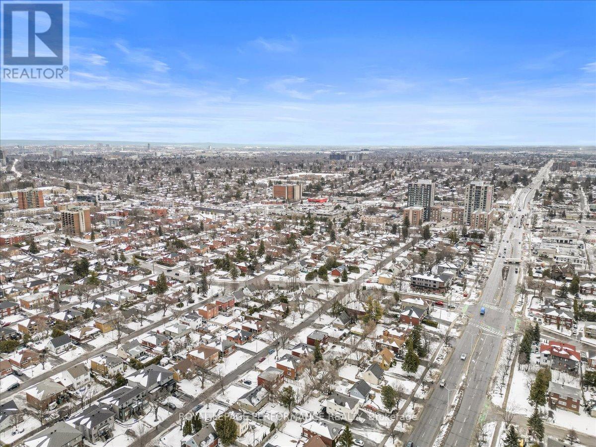1075 Secord Avenue, Ottawa, ON - Outdoor With View