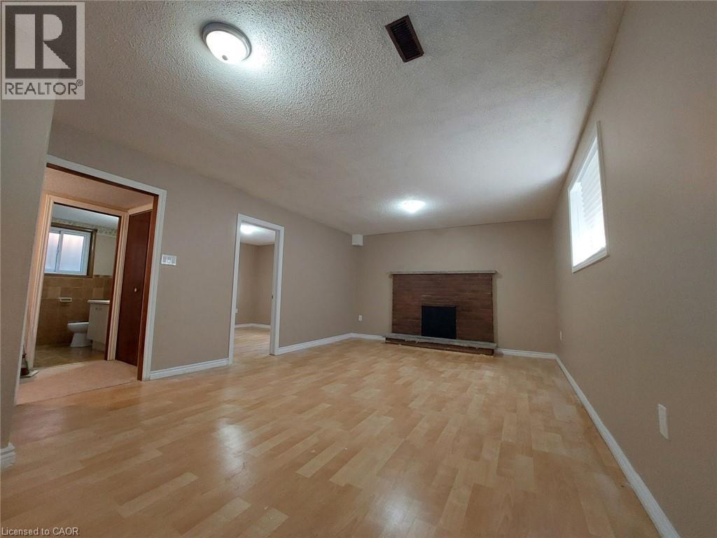 610 Stone Church Road W, Hamilton, ON - Indoor