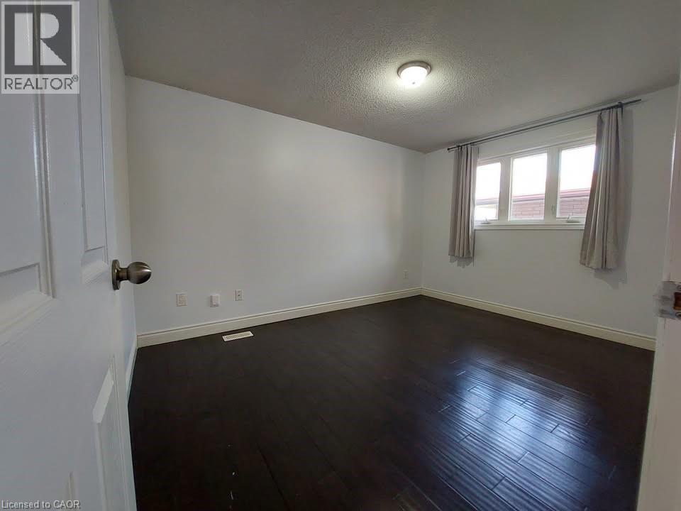 610 Stone Church Road W, Hamilton, ON - Indoor Photo Showing Other Room