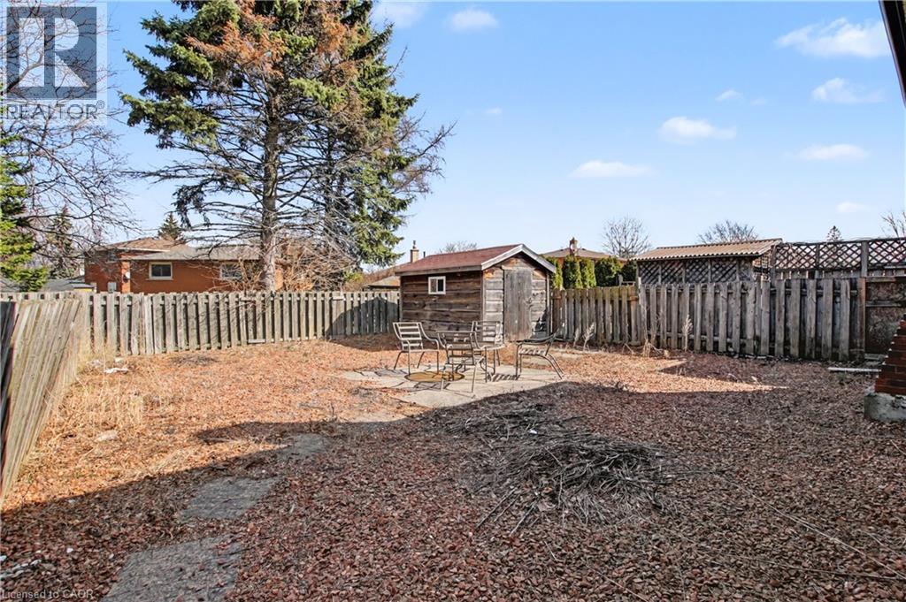 610 Stone Church Road W, Hamilton, ON - Outdoor