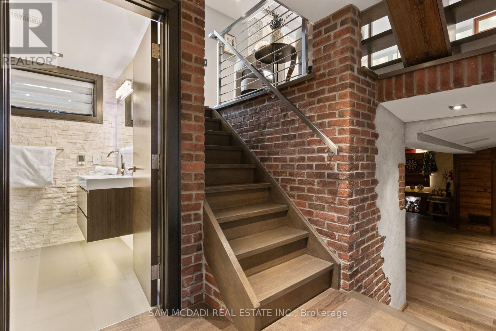 1031 Welwyn Drive, Mississauga, ON - Indoor Photo Showing Other Room
