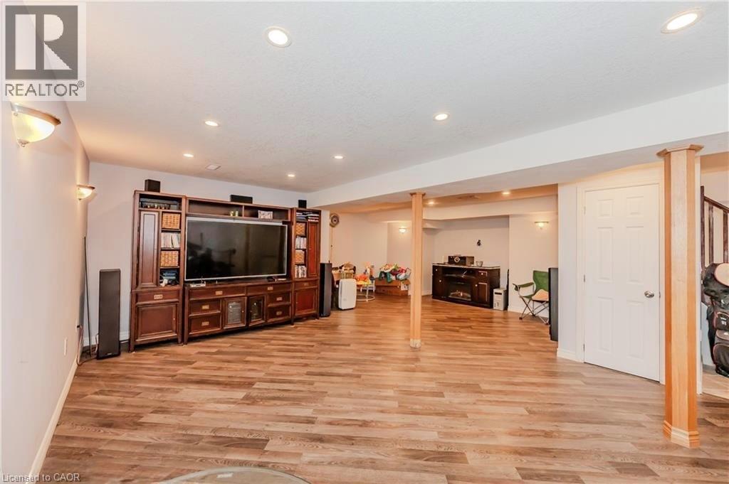 132 Trussler Road, Kitchener, ON - Indoor