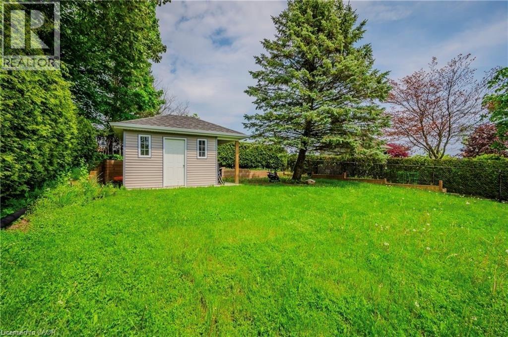 132 Trussler Road, Kitchener, ON - Outdoor