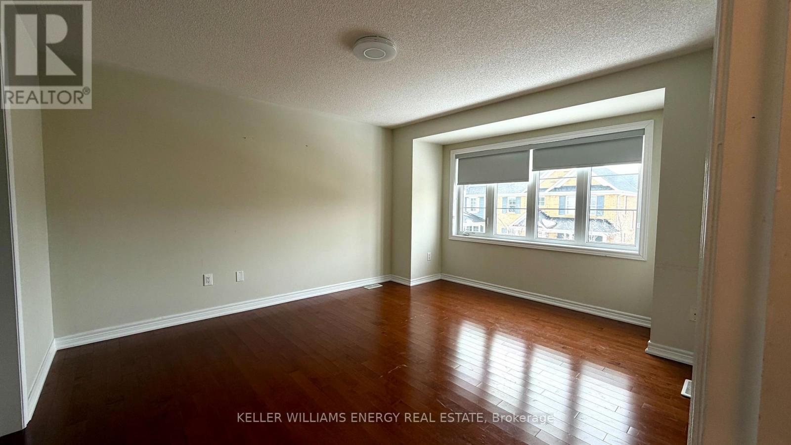 Upper - 53 Raven Cross Avenue S, Markham (Cornell), ON - Indoor Photo Showing Other Room