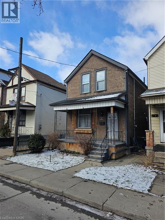 17 Minto Avenue, Hamilton, ON - Outdoor