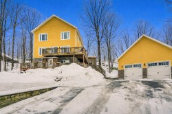 20 Imp. des Fougères Cantley, QC J8V 0H3