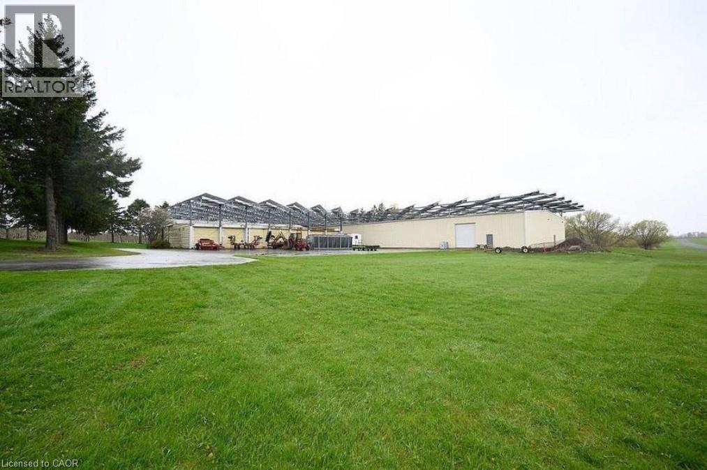97 5Th Concession E, Hamilton, ON