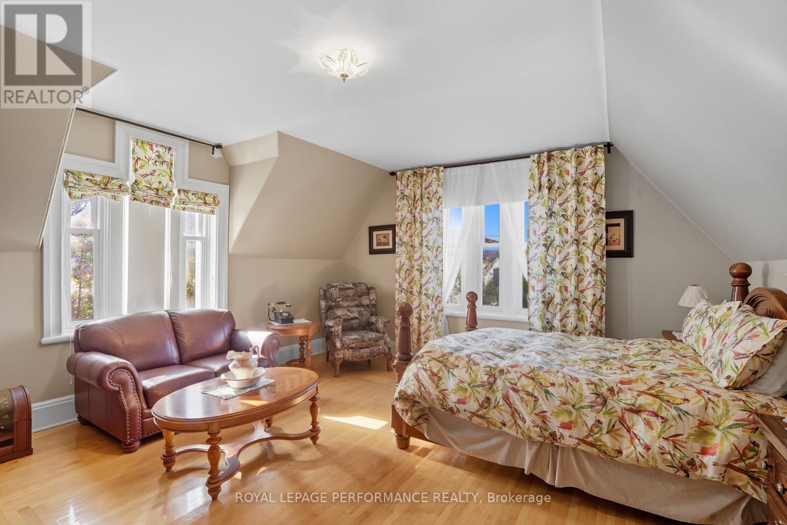 8 John Street, Champlain, ON - Indoor Photo Showing Bedroom