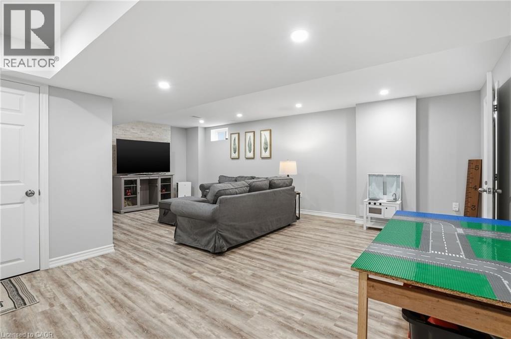 62 Esther Crescent, Thorold, ON - Indoor