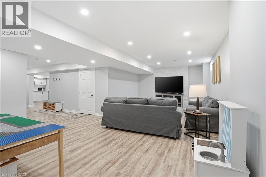 62 Esther Crescent, Thorold, ON - Indoor
