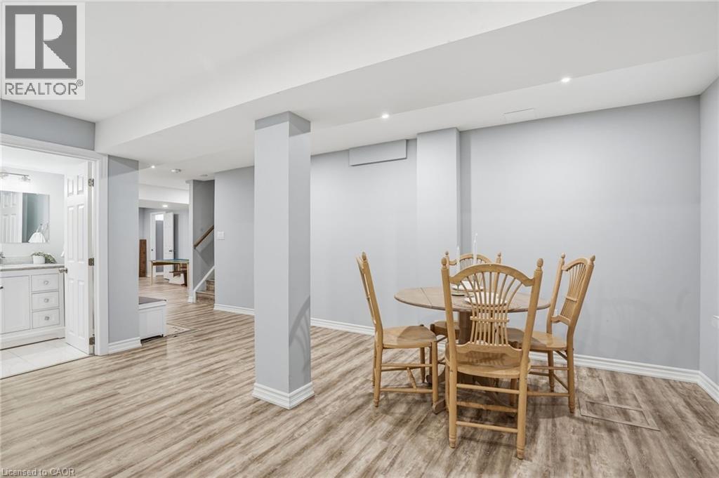62 Esther Crescent, Thorold, ON - Indoor Photo Showing Dining Room