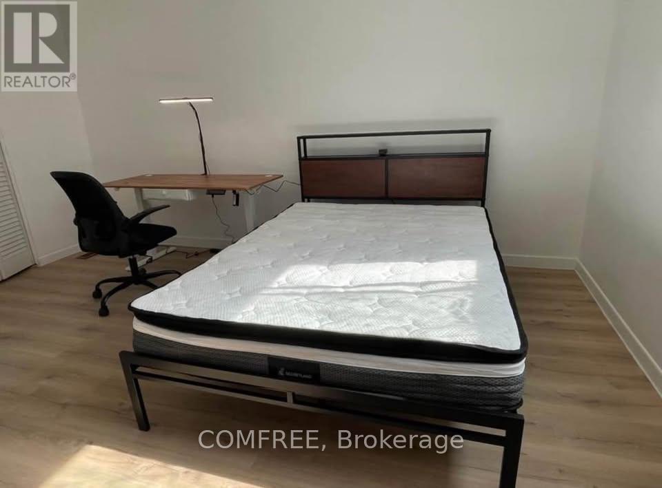 235 Belford Crescent, Ottawa, ON - Indoor Photo Showing Bedroom