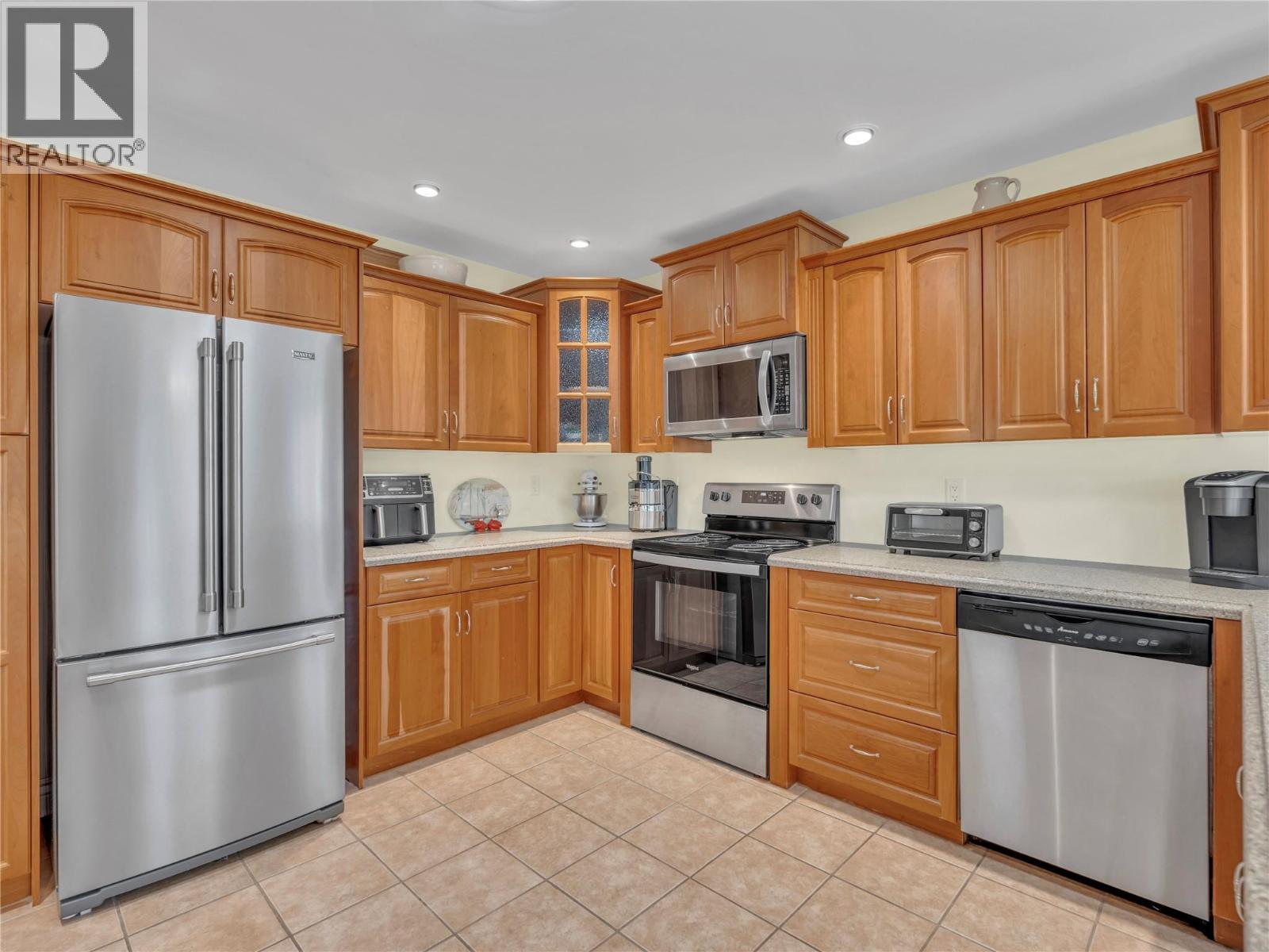 2120 Ritchie Drive, Cawston, BC