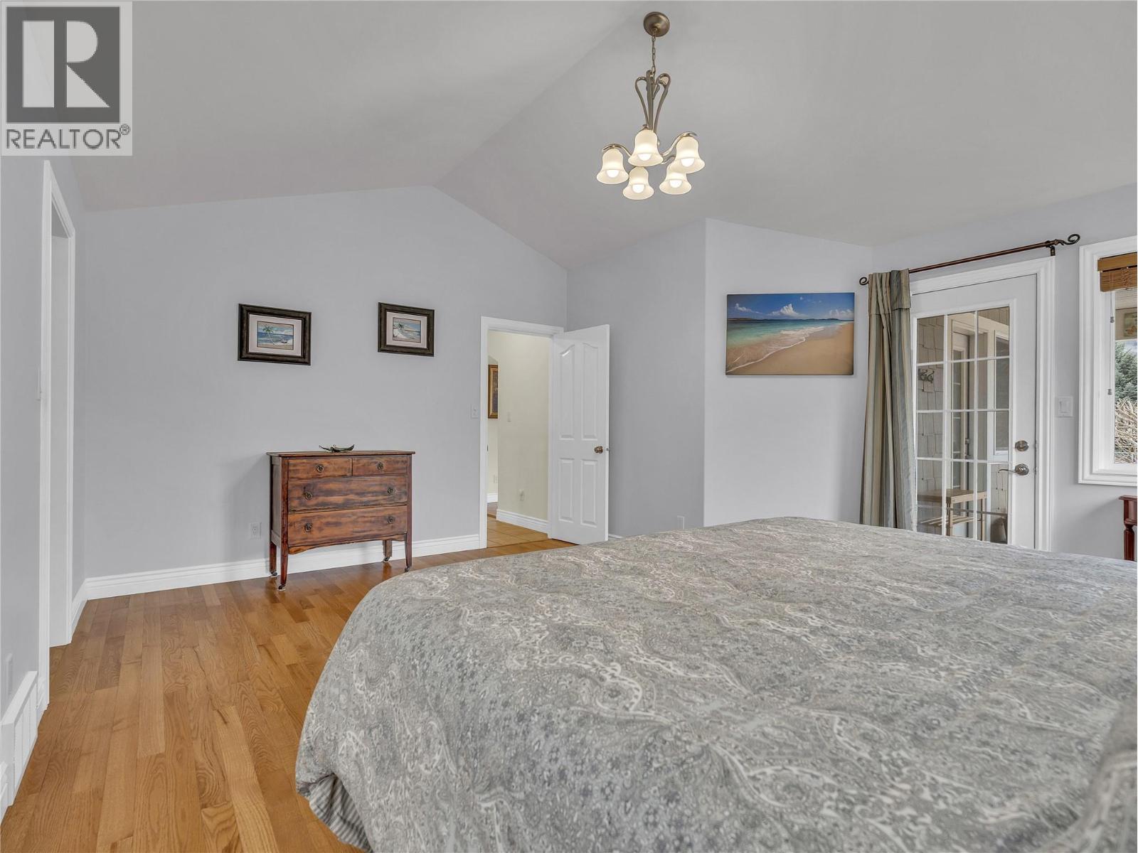 2120 Ritchie Drive, Cawston, BC