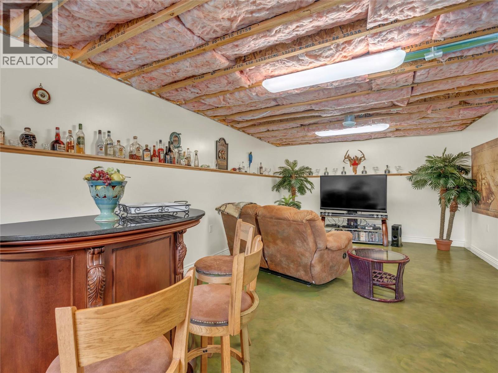 2120 Ritchie Drive, Cawston, BC