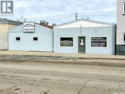 405 & 407 Railway AVENUE Weyburn, SK S4H 0A7