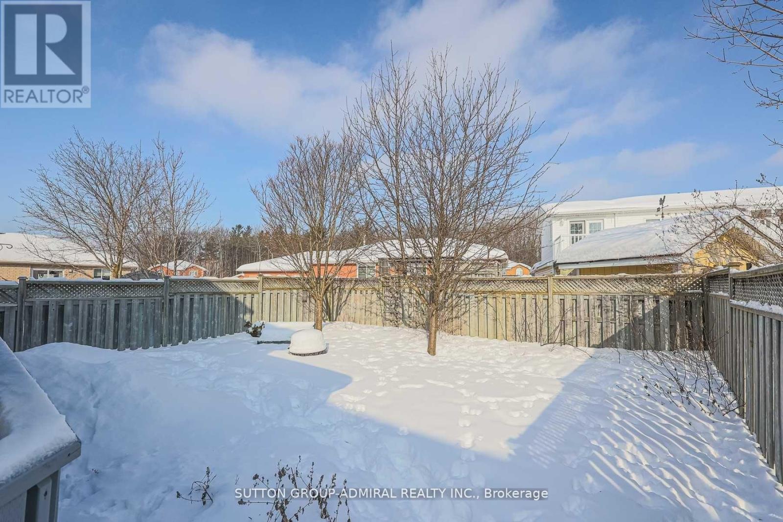 242 Mapleton Avenue, Barrie, ON - Outdoor