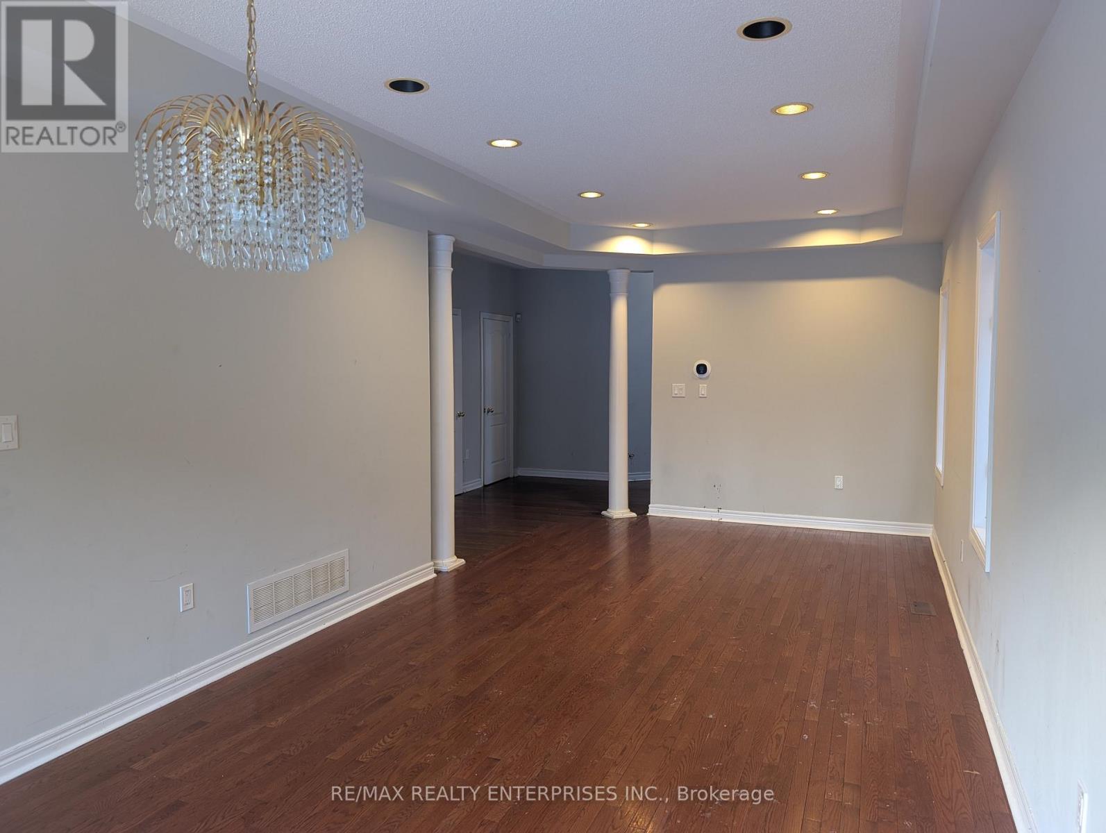 5914 Long Valley Road, Mississauga, ON - Indoor Photo Showing Other Room