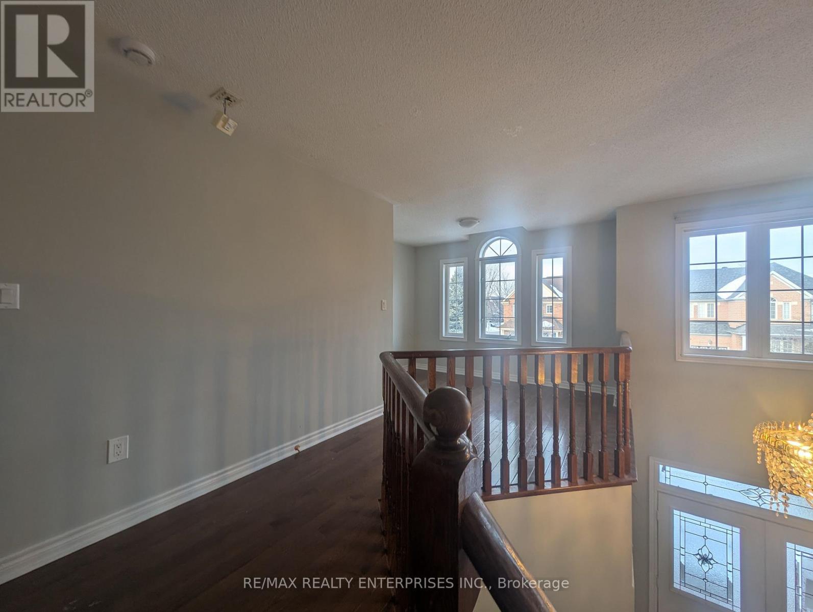 5914 Long Valley Road, Mississauga, ON - Indoor Photo Showing Other Room