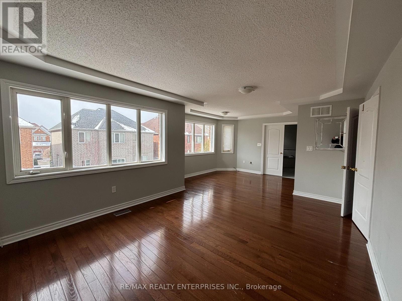 5914 Long Valley Road, Mississauga, ON - Indoor Photo Showing Other Room