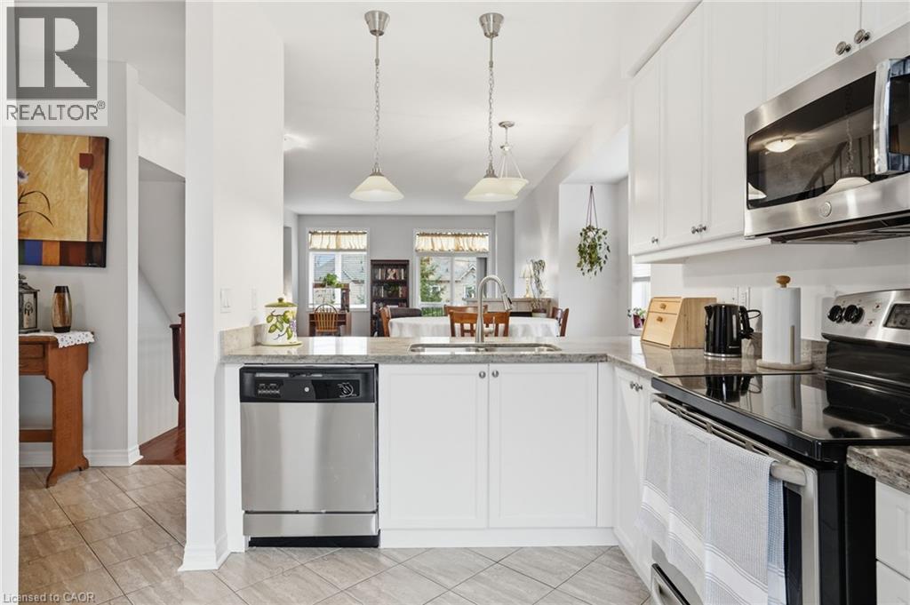2358 Treversh Common, Burlington, ON - Indoor Photo Showing Kitchen
