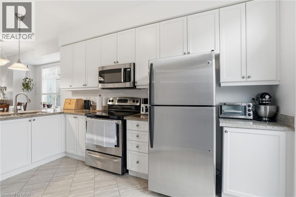 2358 Treversh Common, Burlington, ON - Indoor Photo Showing Kitchen