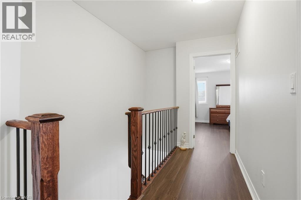 2358 Treversh Common, Burlington, ON - Indoor Photo Showing Other Room