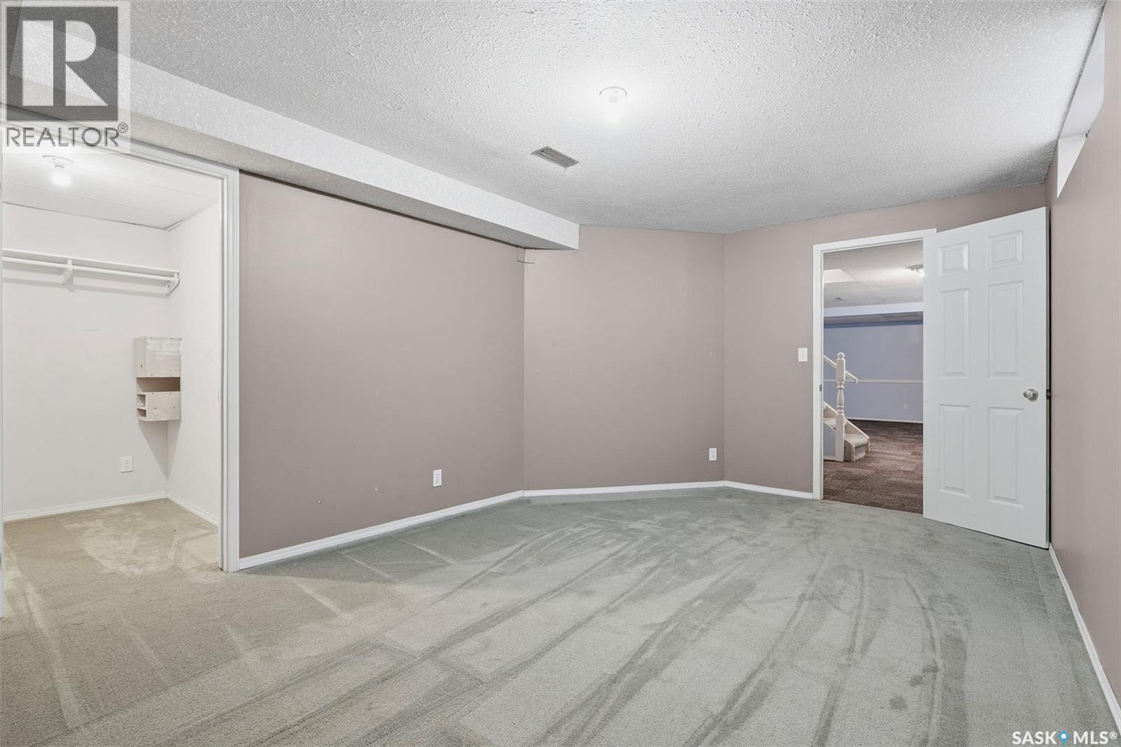 126 Hall Crescent, Saskatoon, SK - Indoor Photo Showing Other Room