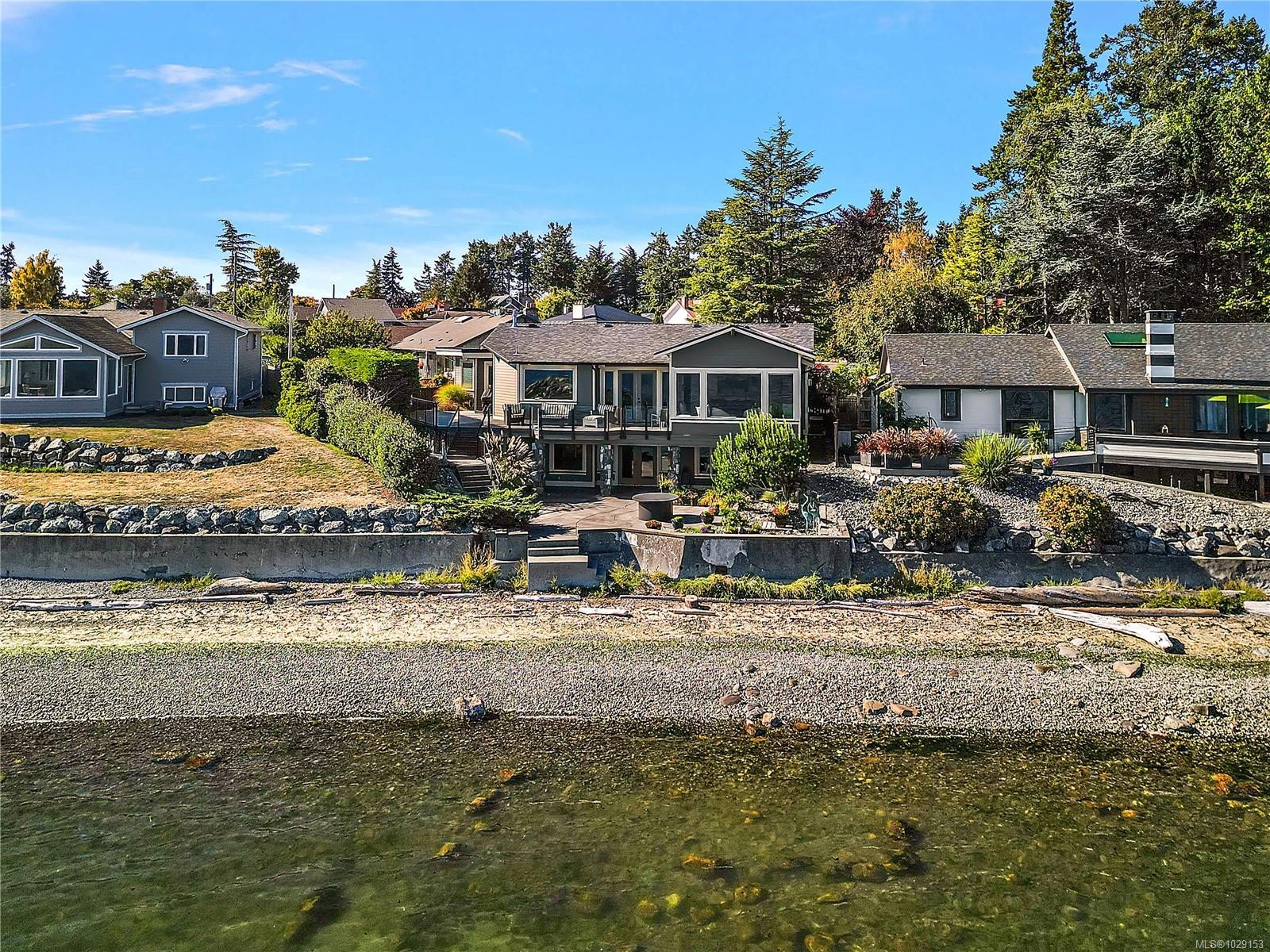 10206 Surfside Pl, Sidney, BC