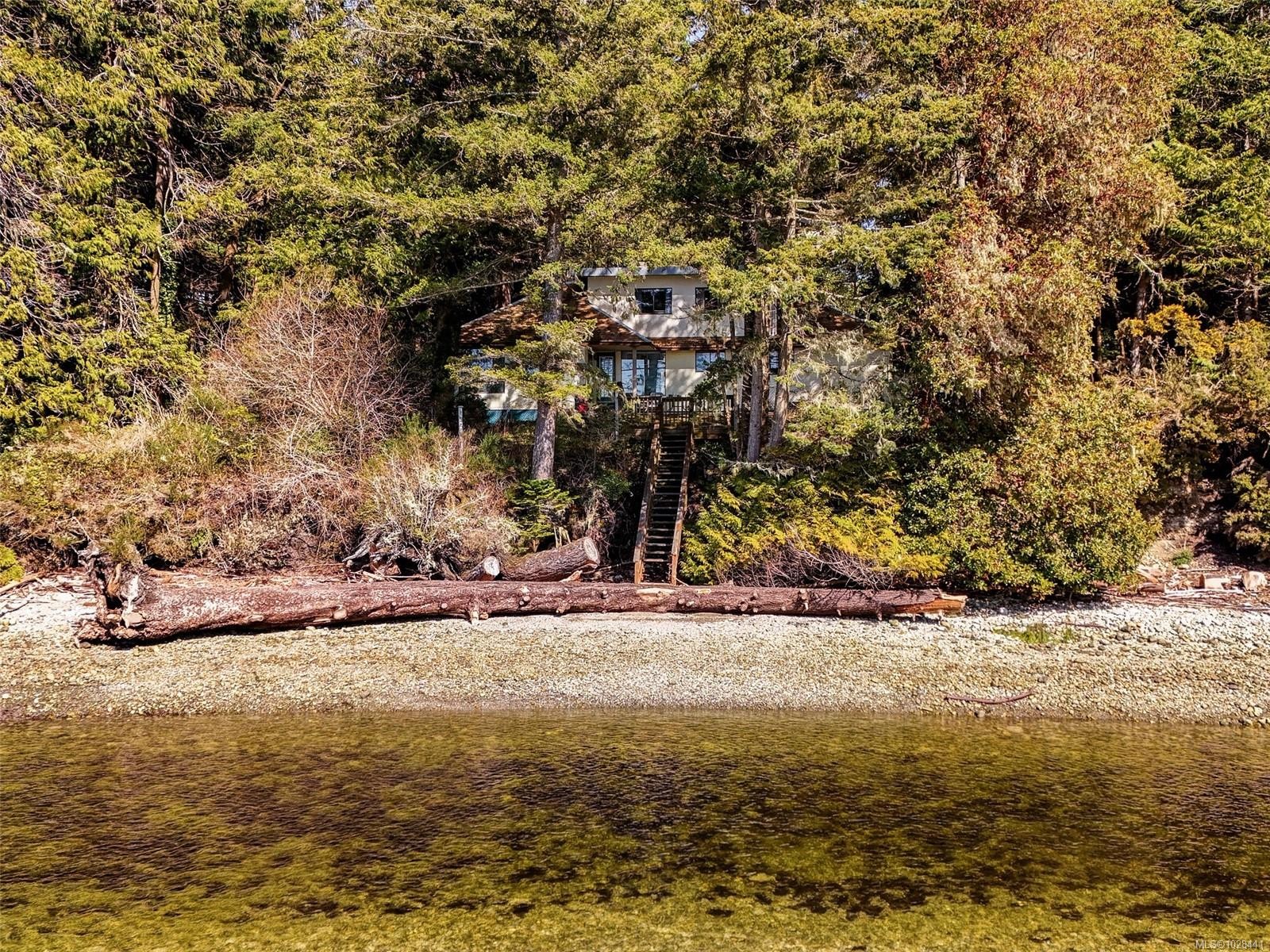 2042 Glenidle Rd, Sooke, BC