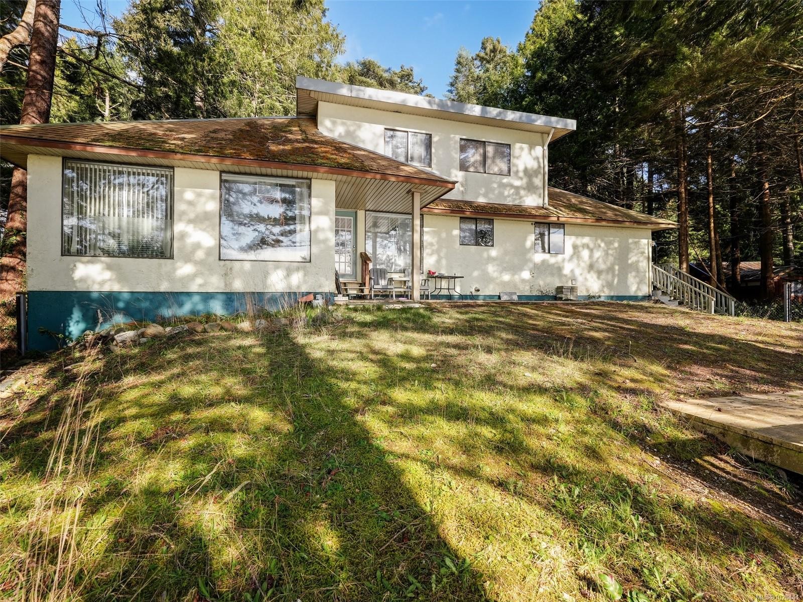 2042 Glenidle Rd, Sooke, BC