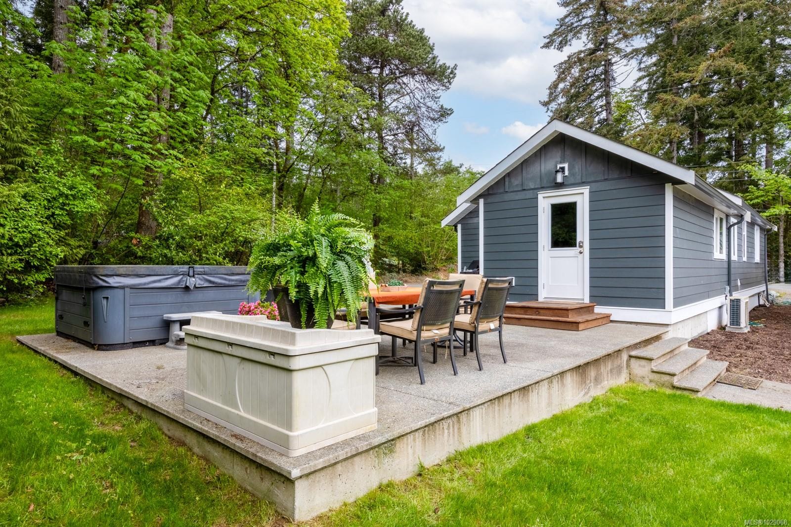 3671 Thomson Rd, Courtenay, BC