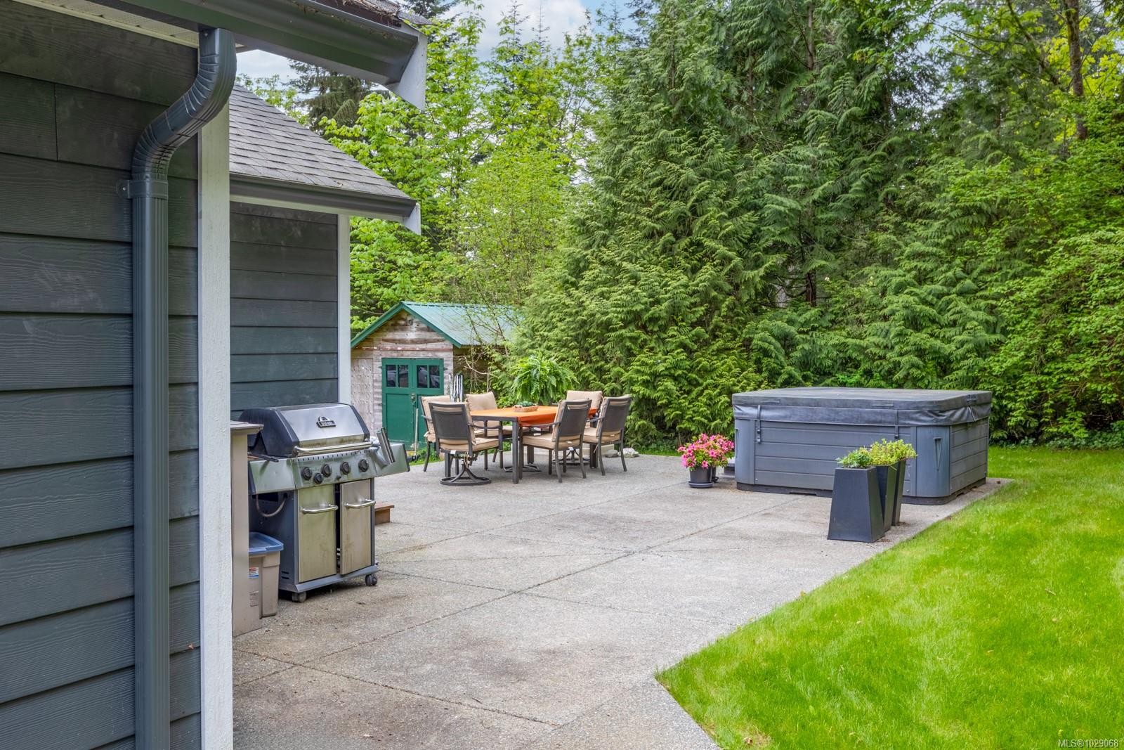 3671 Thomson Rd, Courtenay, BC