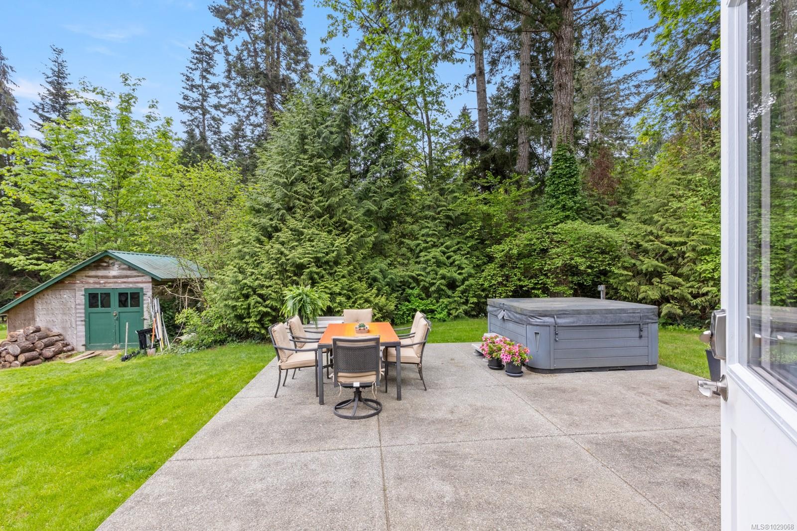 3671 Thomson Rd, Courtenay, BC